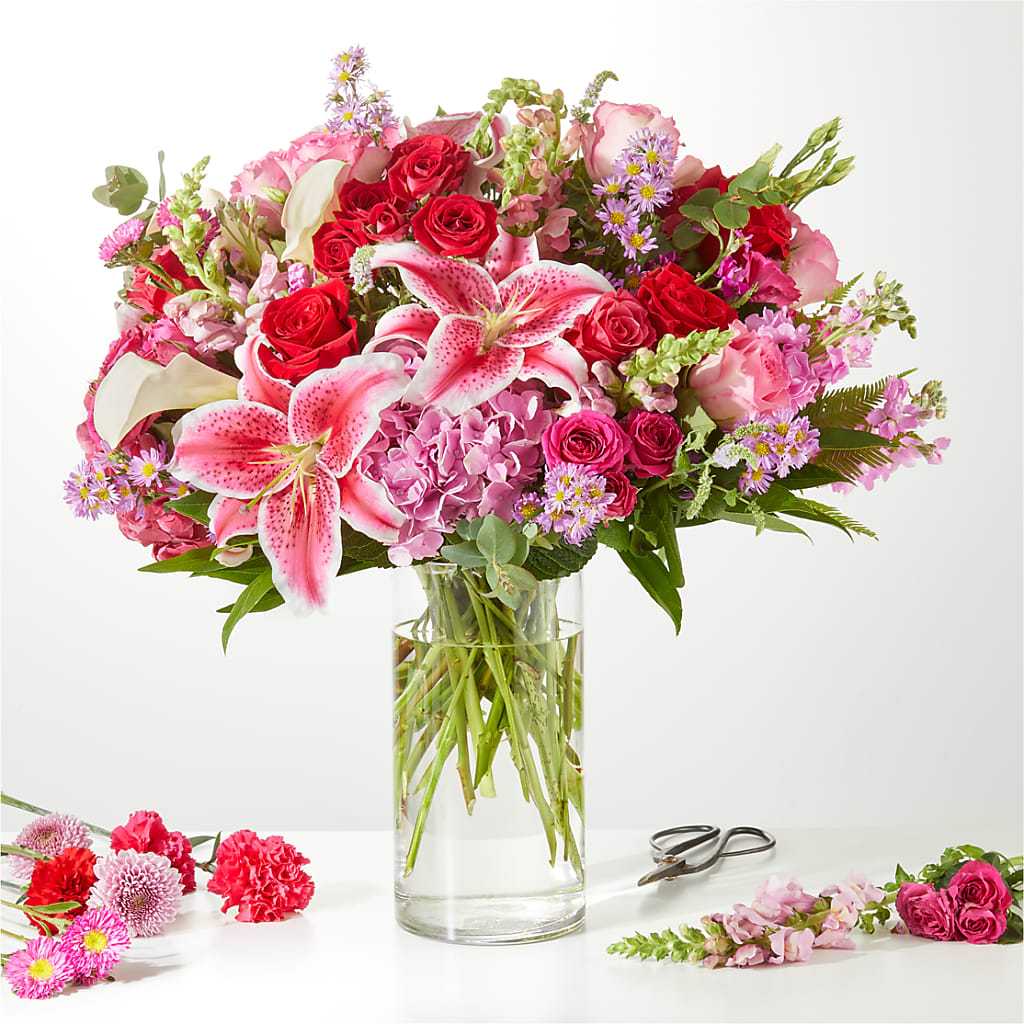Swooning Over You - A Luxury Florist Original – Grayson Florist And Gifts, Independence VA