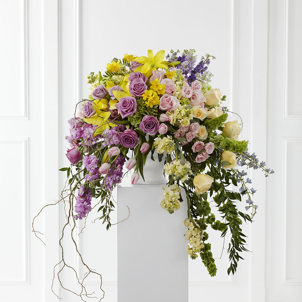 Display of Affection Arrangement – Grayson Florist And Gifts, Independence VA