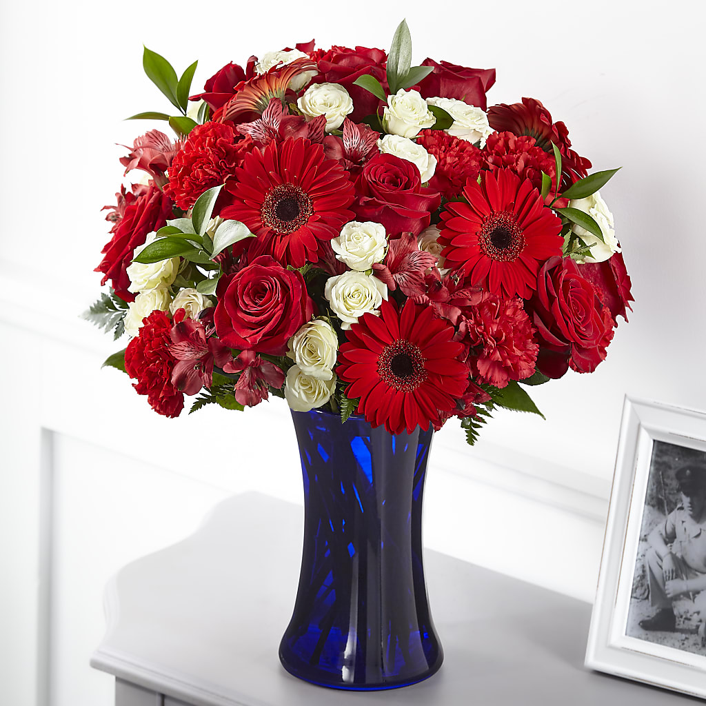 Hearts Embrace Bouquet – Grayson Florist And Gifts, Independence VA