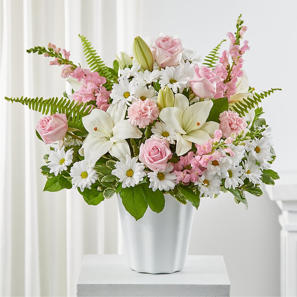 Soft Touch Tabletop Basket – Grayson Florist And Gifts, Independence VA