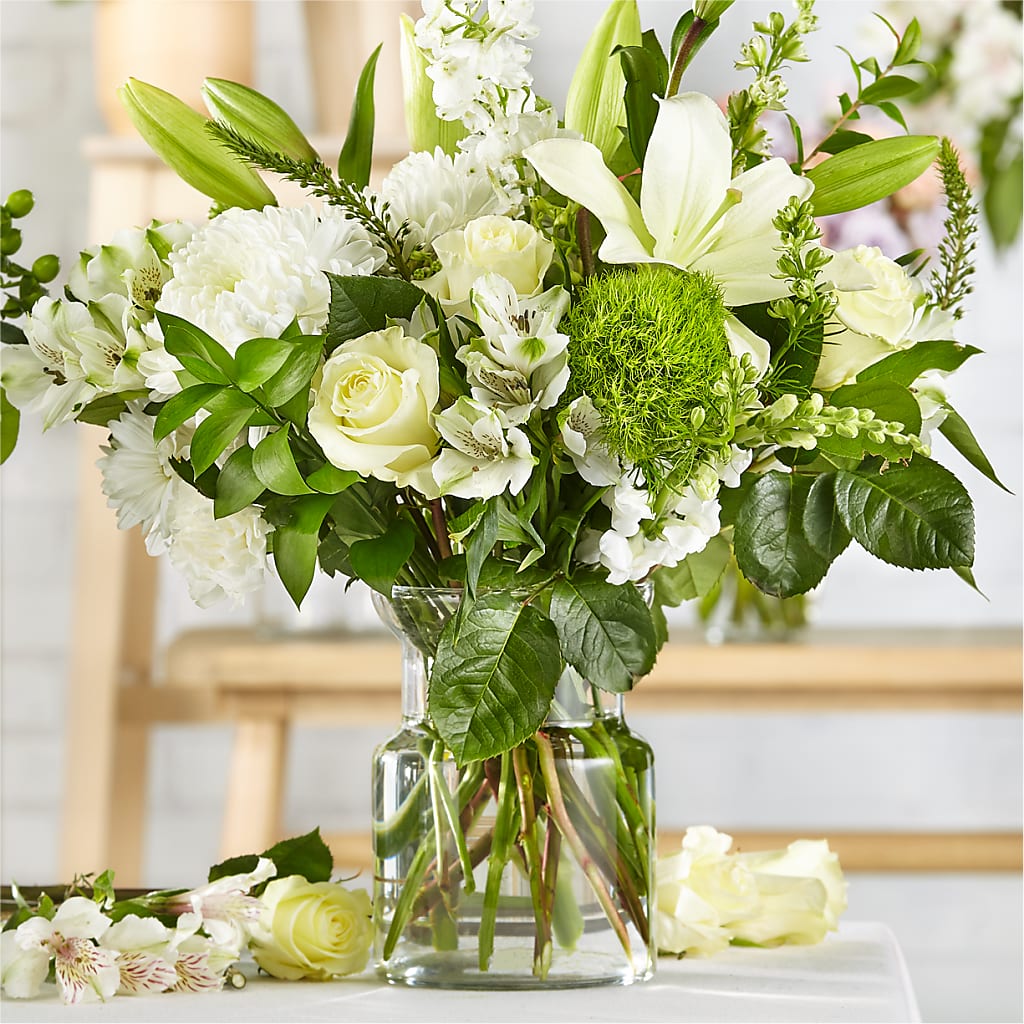 Classic Ivory – A Florist Original – Grayson Florist And Gifts, Independence VA