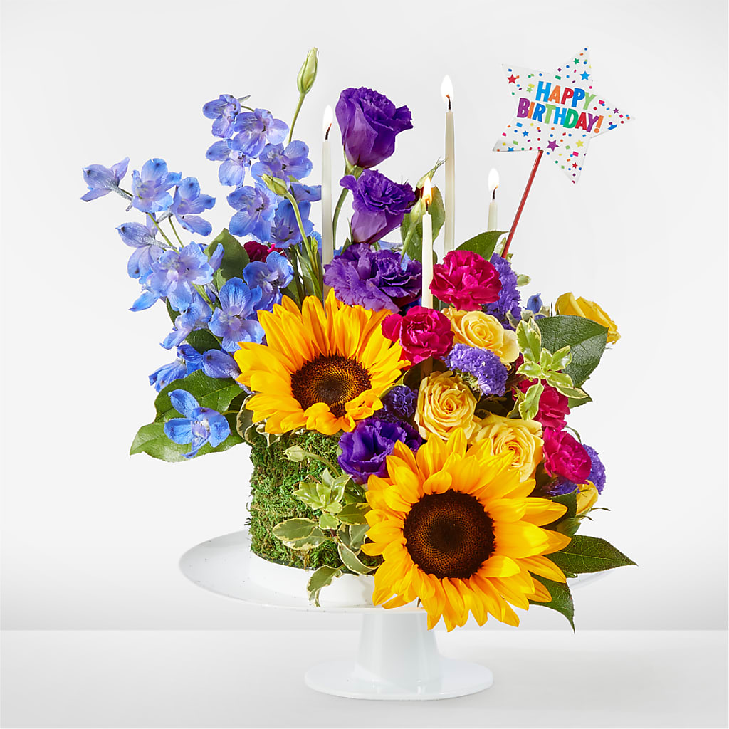Star of the Day Floral Cake – Grayson Florist And Gifts, Independence VA
