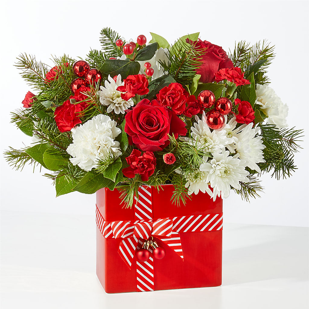 Presents Under the Tree Bouquet –  Grayson Florist And Gifts, Independence VA