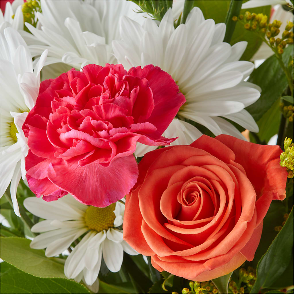 Oopsie Daisy Bouquet –  Grayson Florist And Gifts, Independence VA