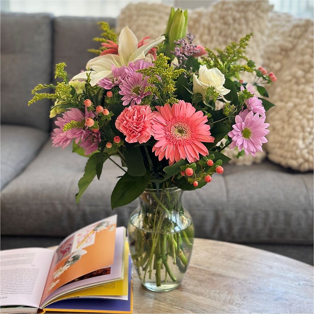 Pastel Tradition - A Florist Original –  Grayson Florist And Gifts, Independence VA