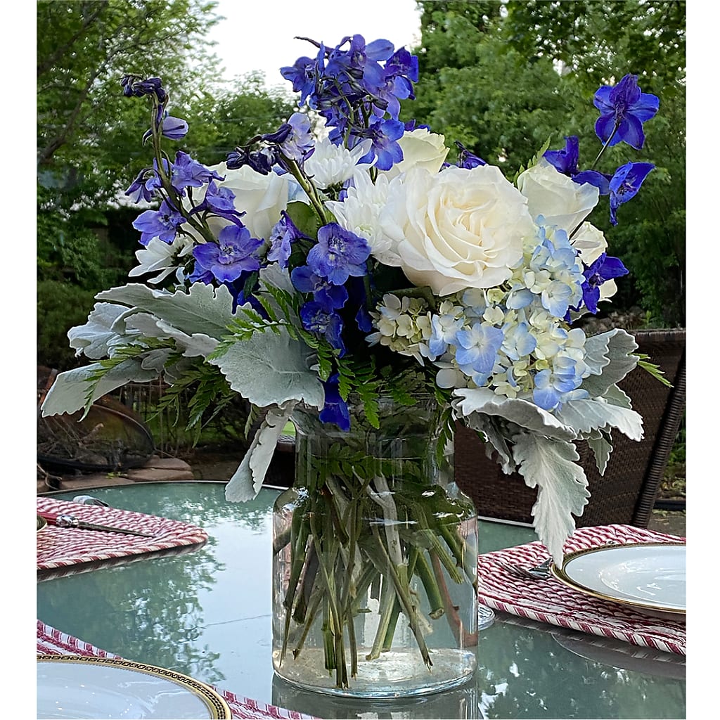 Clear Skies Bouquet –  Grayson Florist And Gifts, Independence VA