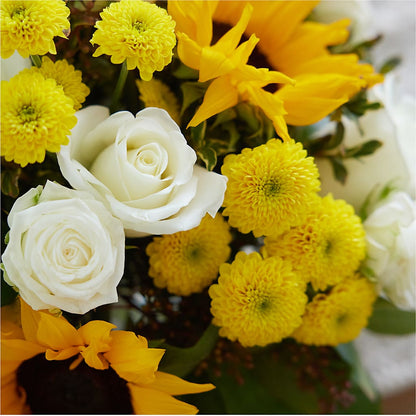 Luminous Morning Bouquet –  Grayson Florist And Gifts, Independence VA