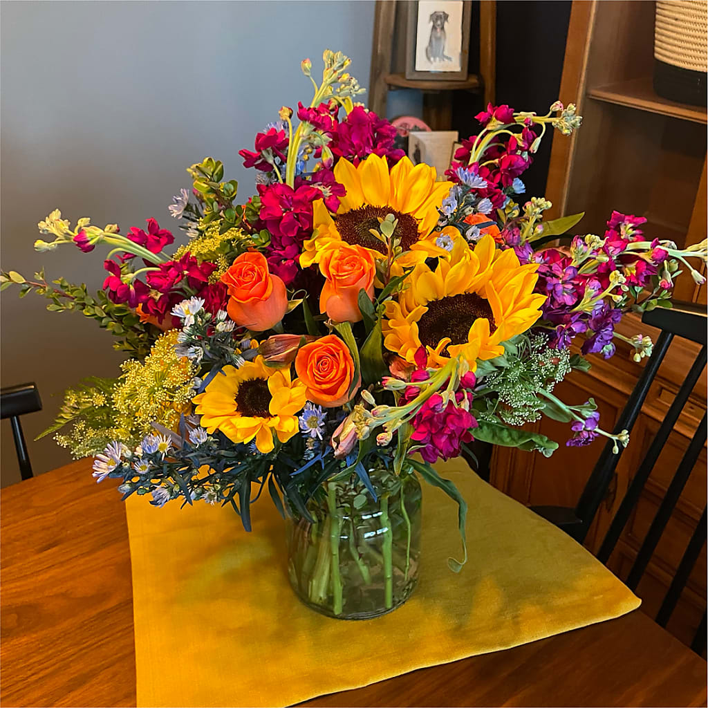 Rays of Life Bouquet –  Grayson Florist And Gifts, Independence VA