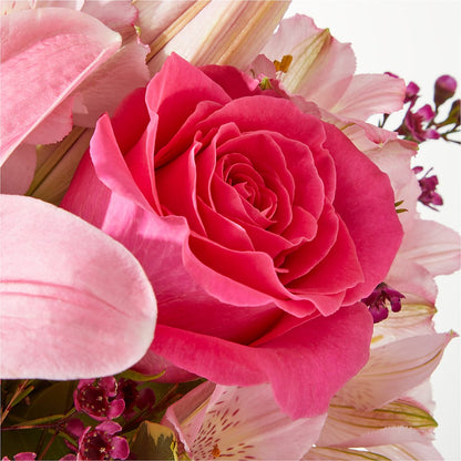Lucky in Love Bouquet –  Grayson Florist And Gifts, Independence VA