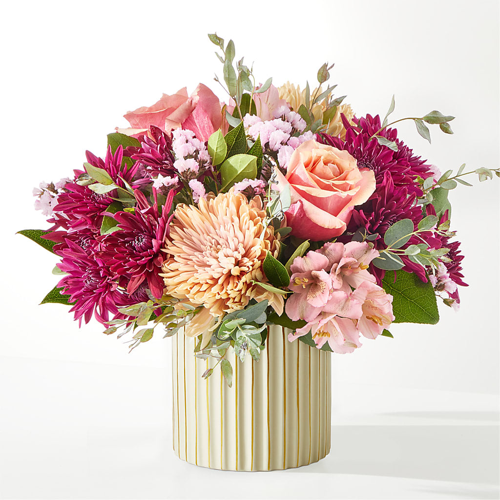 Berry Cobbler Bouquet with Ivory Vase –  Grayson Florist And Gifts, Independence VA