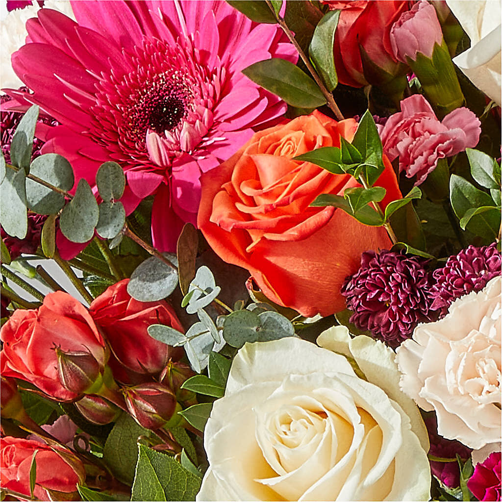 Smell the Roses Bouquet –  Grayson Florist And Gifts, Independence VA