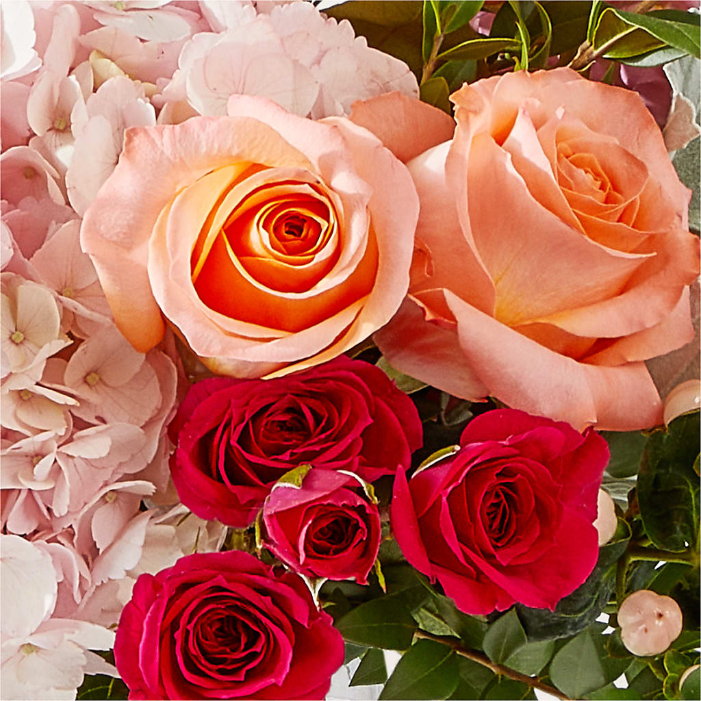 Glitz & Glam Bouquet –  Grayson Florist And Gifts, Independence VA