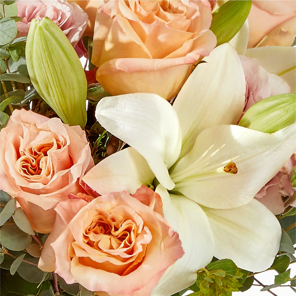 Grapefruit Splash Bouquet –  Grayson Florist And Gifts, Independence VA