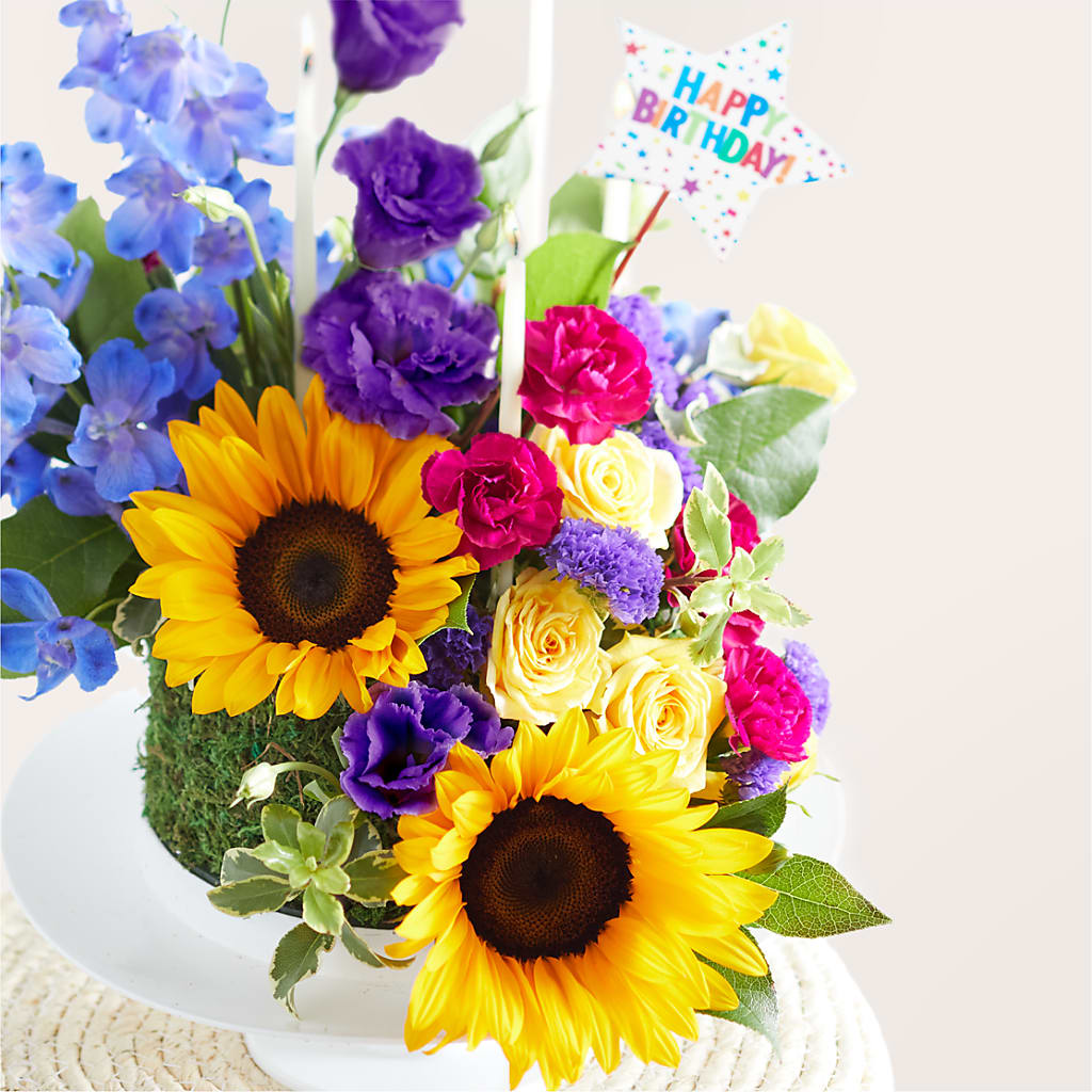 Star of the Day Floral Cake –  Grayson Florist And Gifts, Independence VA